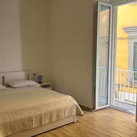 Suite Di Giordy Napoli Centro Екстер'єр фото