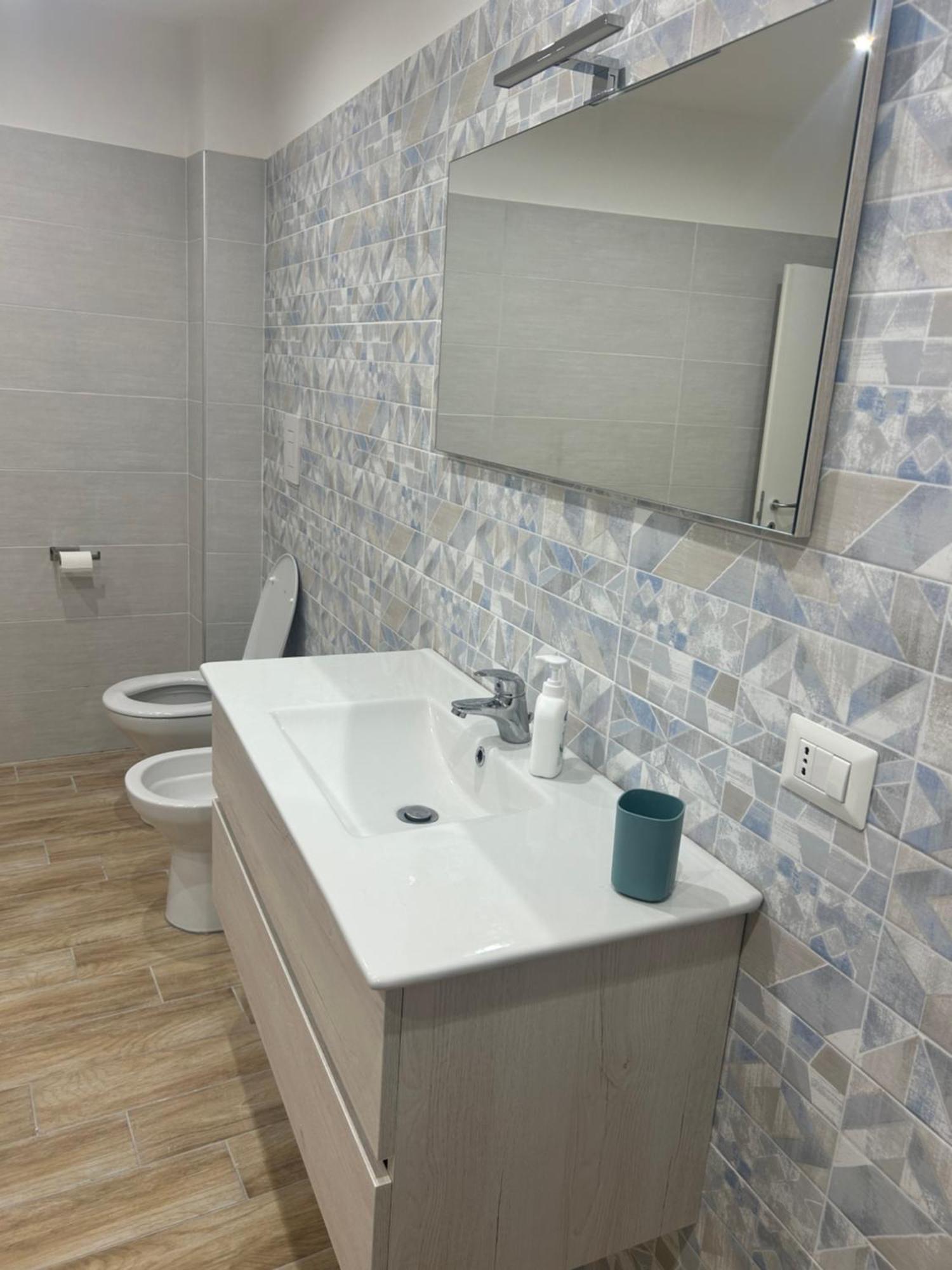 Suite Di Giordy Napoli Centro Екстер'єр фото