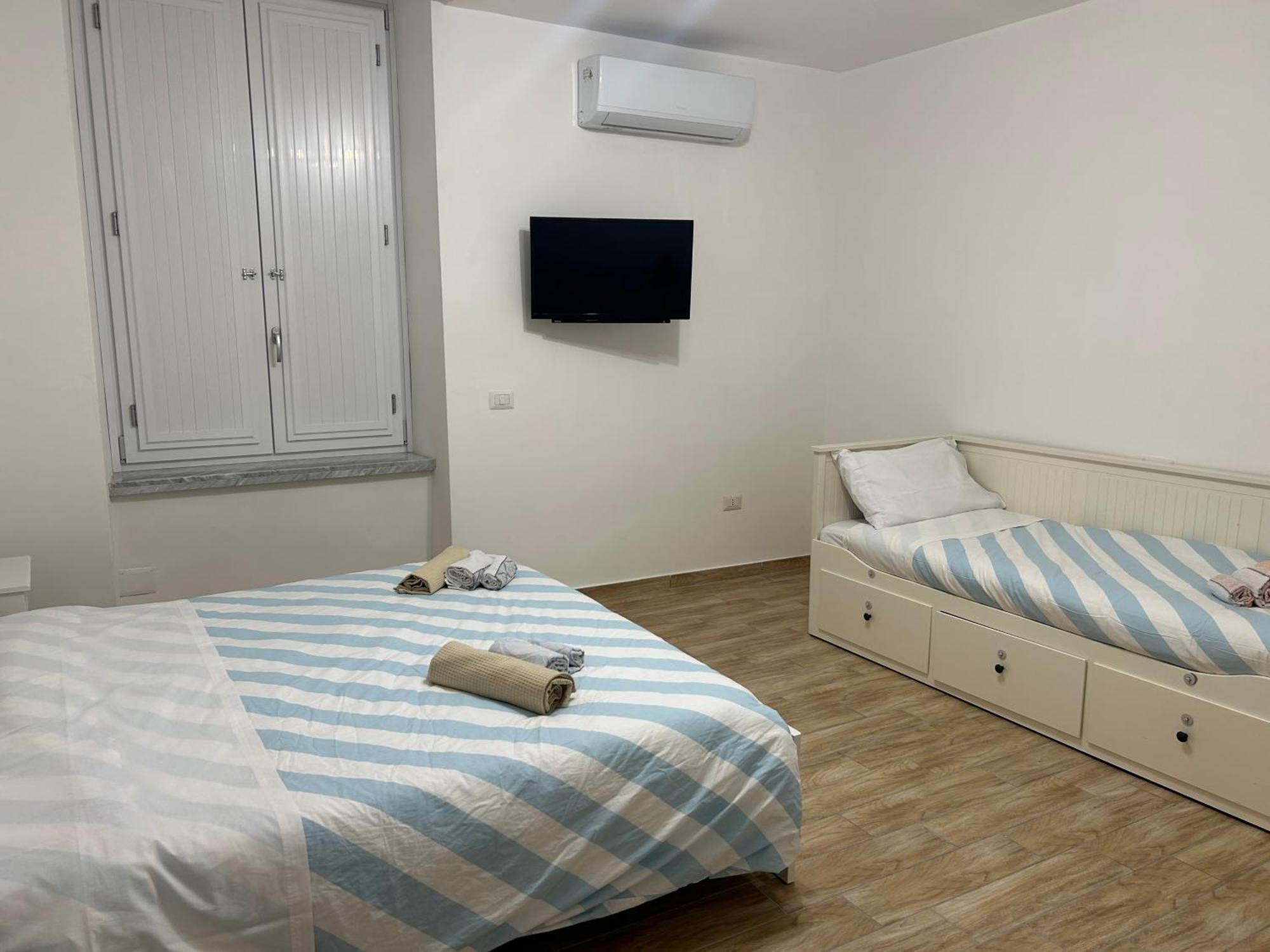 Suite Di Giordy Napoli Centro Екстер'єр фото