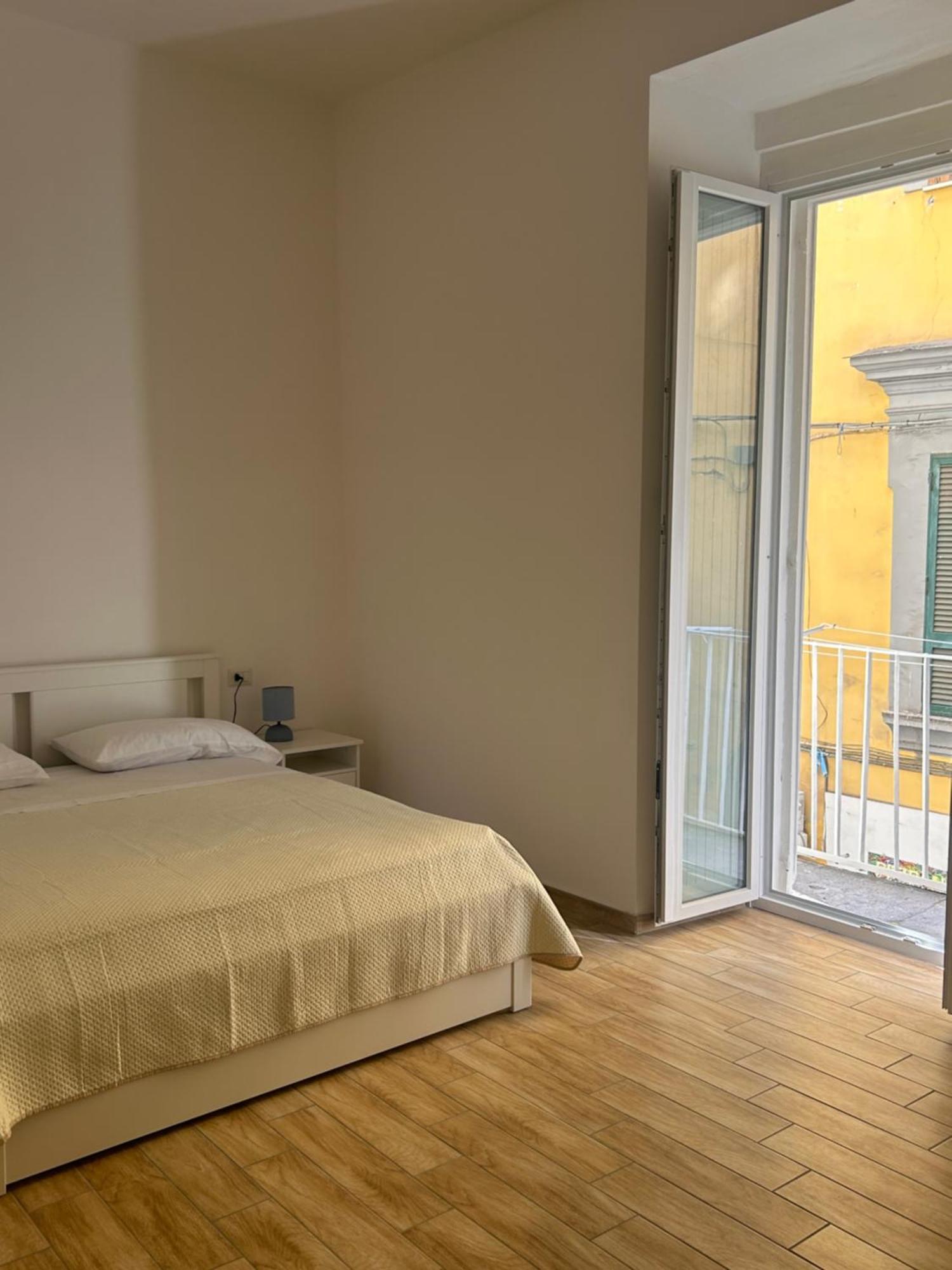 Suite Di Giordy Napoli Centro Екстер'єр фото